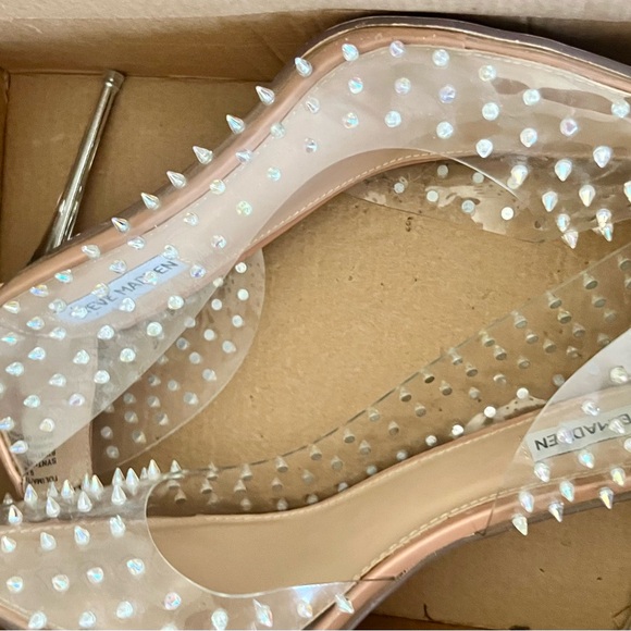 Madden Spiked Heels! - Picture 5 of 6